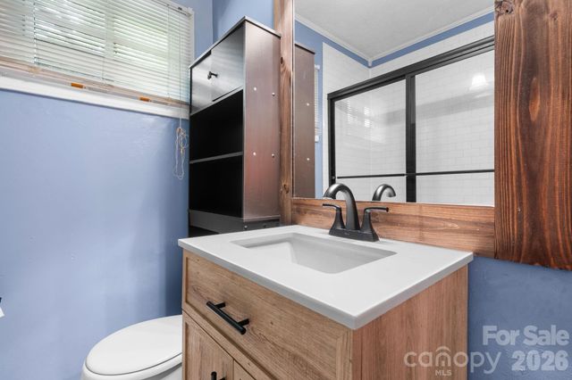 248 Hemlock Street, Hudson, NC 28638