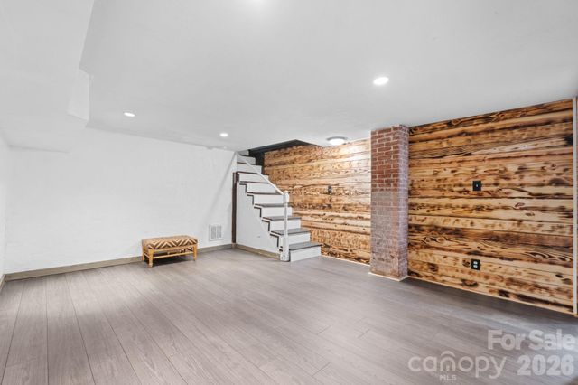 248 Hemlock Street, Hudson, NC 28638