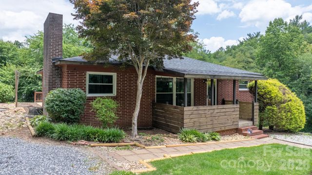 248 Hemlock Street, Hudson, NC 28638