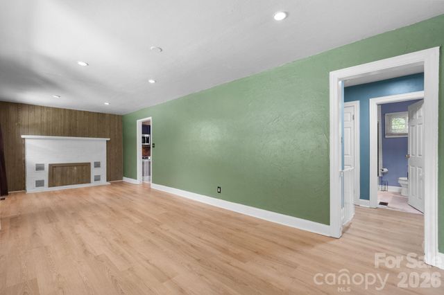 248 Hemlock Street, Hudson, NC 28638
