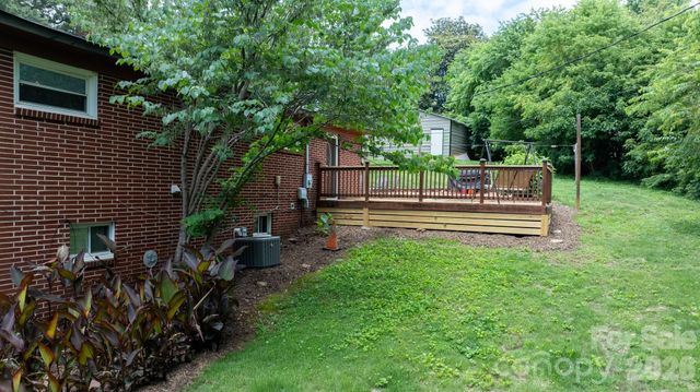 248 Hemlock Street, Hudson, NC 28638