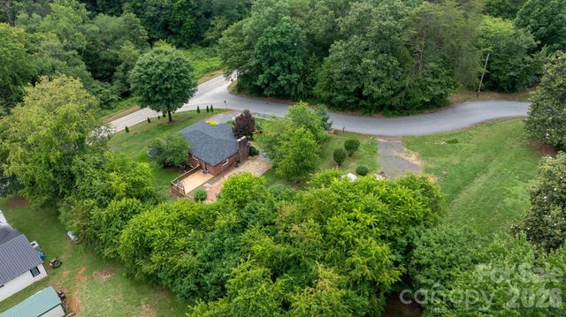 248 Hemlock Street, Hudson, NC 28638