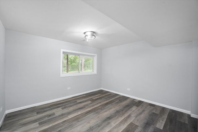 13228 S Rhodes Avenue, Chicago, IL 60827