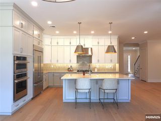 8 Royal Birkdale Lane, River Vale, NJ 07675