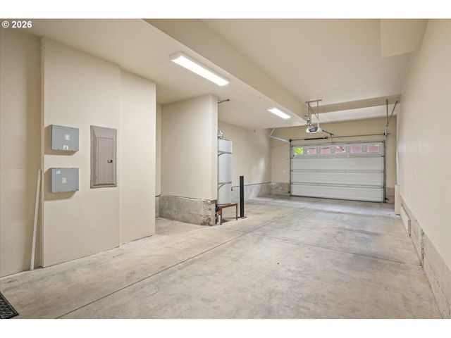 1526 Nw 24TH Ave, Portland, OR 97210