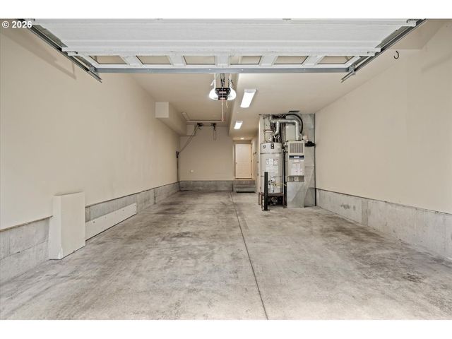 1526 Nw 24TH Ave, Portland, OR 97210