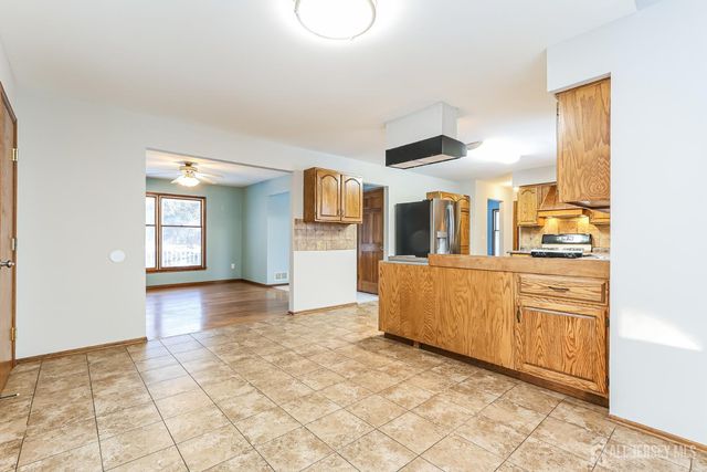 6 Cedar Hill Terrace, Hillsborough, NJ 08844