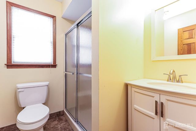 6 Cedar Hill Terrace, Hillsborough, NJ 08844