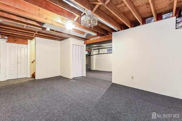 6 Cedar Hill Terrace, Hillsborough, NJ 08844