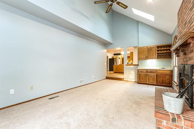 6 Cedar Hill Terrace, Hillsborough, NJ 08844