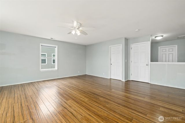 908 Daffodil Avenue NE, Orting, WA 98360