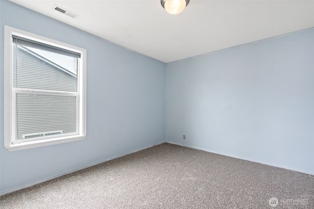 908 Daffodil Avenue NE, Orting, WA 98360