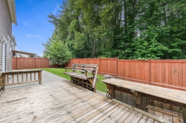 908 Daffodil Avenue NE, Orting, WA 98360