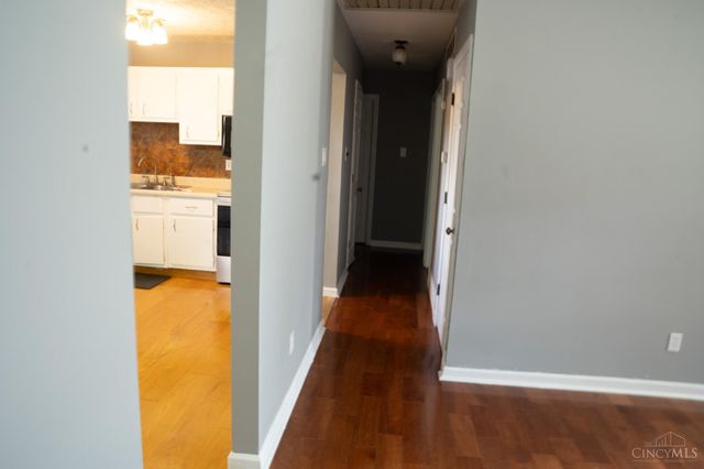 3148 Rockacres Court, Cincinnati, OH 45239