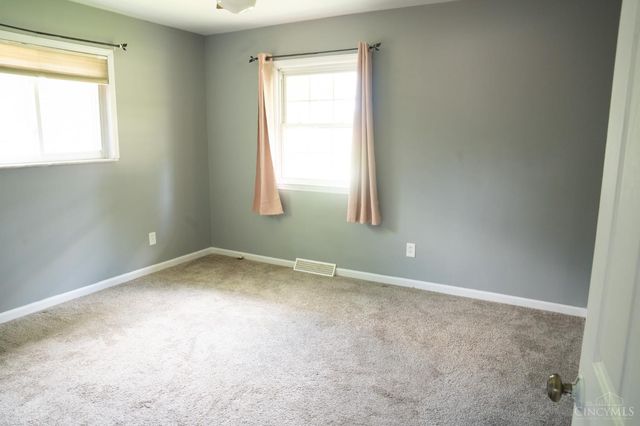 3148 Rockacres Court, Cincinnati, OH 45239