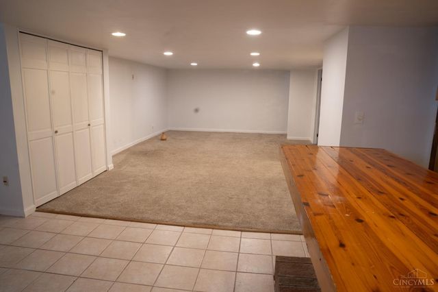 3148 Rockacres Court, Cincinnati, OH 45239