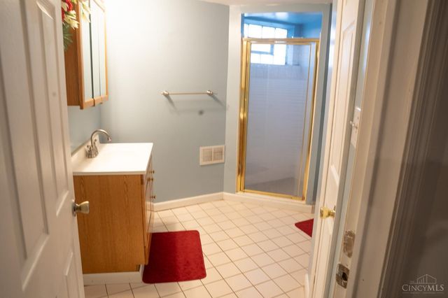 3148 Rockacres Court, Cincinnati, OH 45239