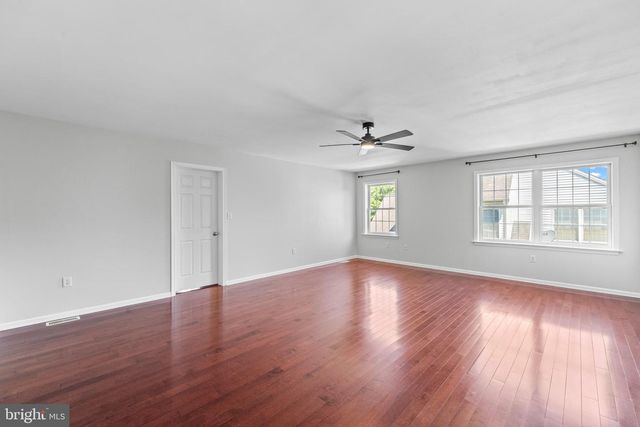 271 SQUIRE LN, Lititz, PA 17543