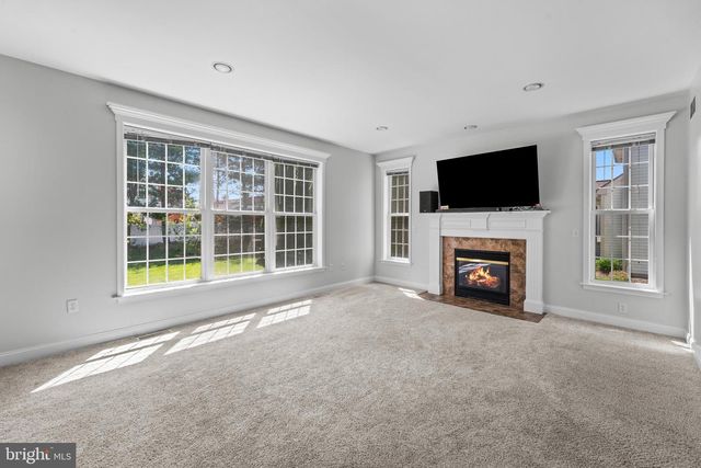 271 SQUIRE LN, Lititz, PA 17543