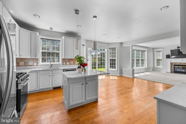 271 SQUIRE LN, Lititz, PA 17543