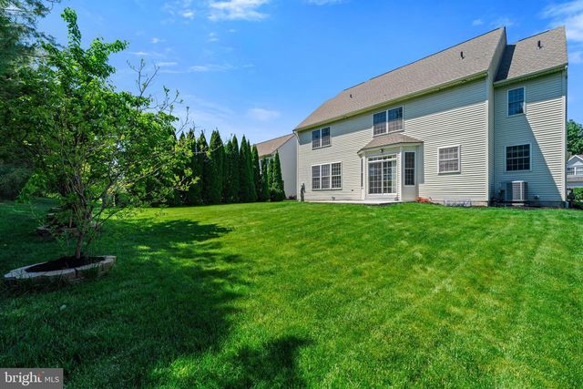271 SQUIRE LN, Lititz, PA 17543