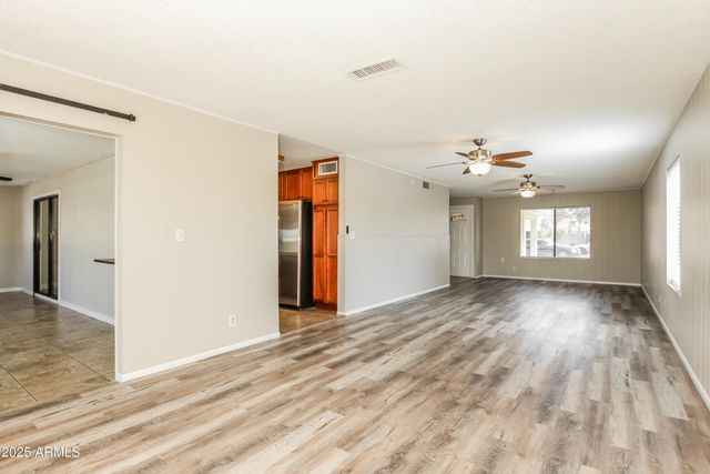 4857 W TOWNLEY Avenue, Glendale, AZ 85302