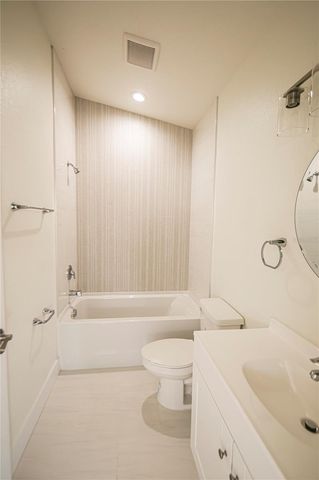 2020 14TH AVENUE S, St Petersburg, FL 33712