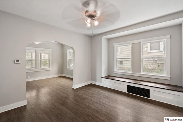 3936 N 39 Street, Omaha, NE 68111