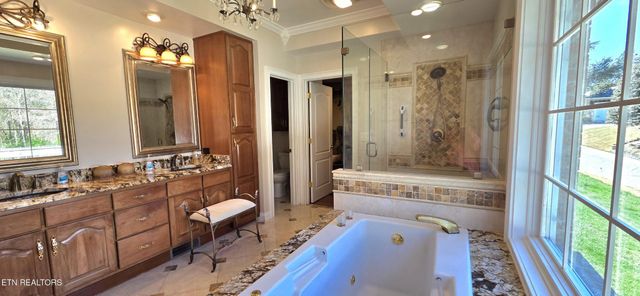 108 Deerfield Lane, Oak Ridge, TN 37830