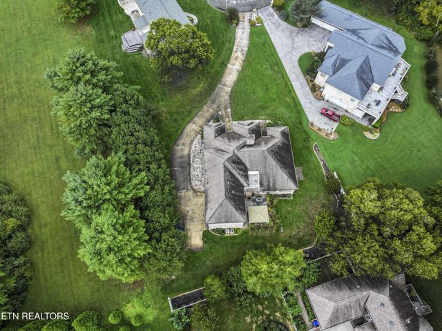 108 Deerfield Lane, Oak Ridge, TN 37830