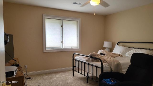 108 Deerfield Lane, Oak Ridge, TN 37830