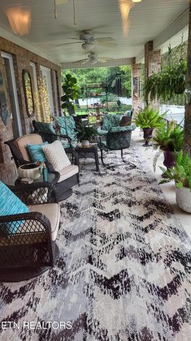 108 Deerfield Lane, Oak Ridge, TN 37830