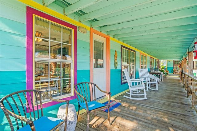 1607 S 11th St, Port Aransas, TX 78373