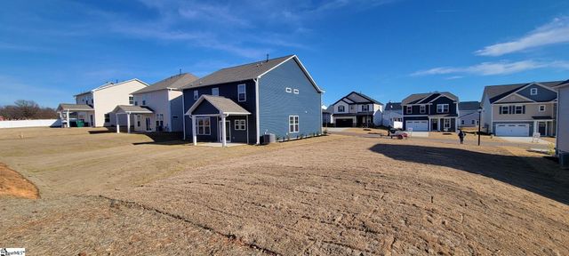 2020 Halton Oaks Drive, Spartanburg, SC 29303