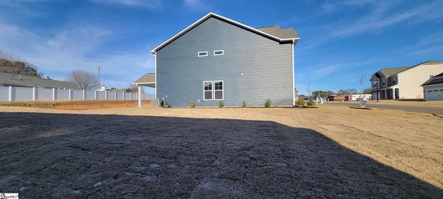 2020 Halton Oaks Drive, Spartanburg, SC 29303