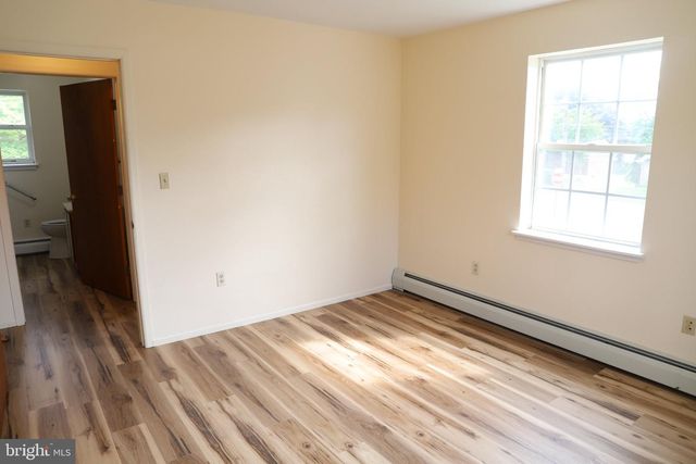 3963 WASHINGTON ST #REAR, Bethlehem, PA 18020