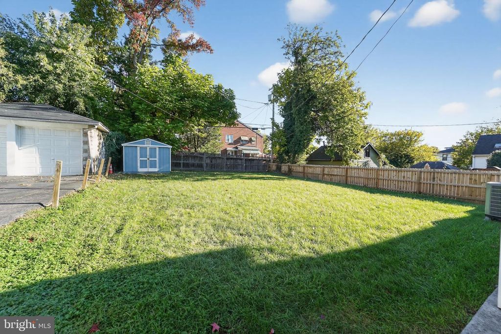 2912 INGLEWOOD AVE, Baltimore, MD 21234