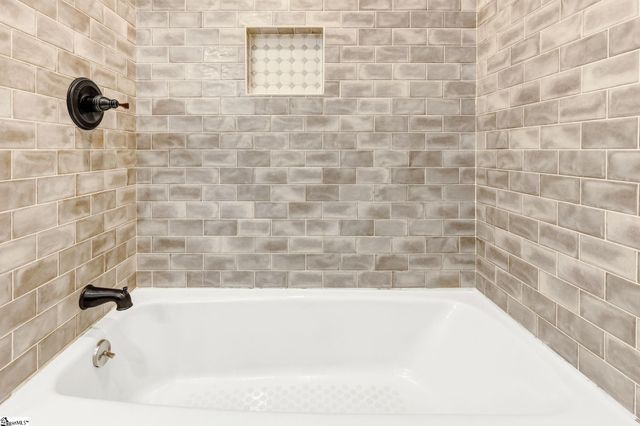 907 Highway 14, Simpsonville, SC 29681