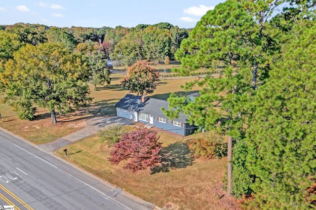 907 Highway 14, Simpsonville, SC 29681