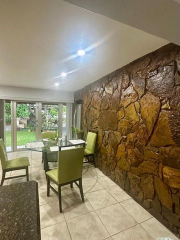 659 W 14th St, Hialeah, FL 33010