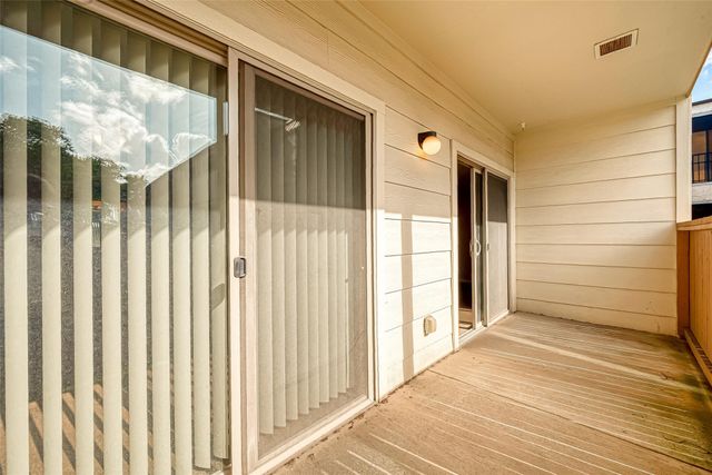 8415 Hearth Drive 21, Houston, TX 77054