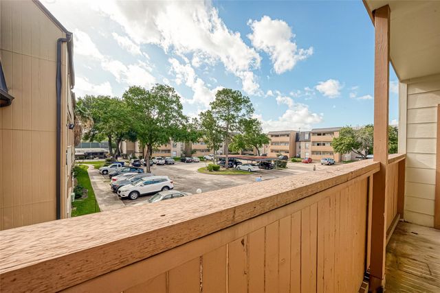 8415 Hearth Drive 21, Houston, TX 77054