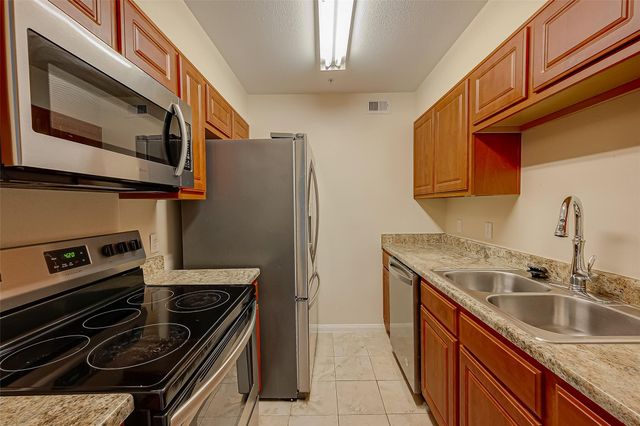 8415 Hearth Drive 21, Houston, TX 77054