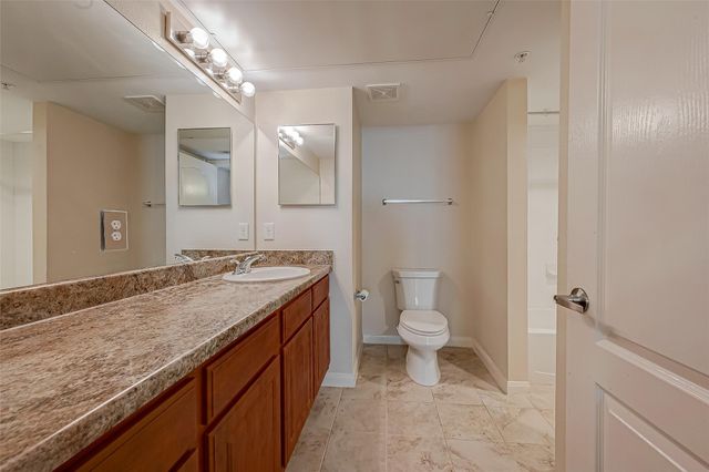 8415 Hearth Drive 21, Houston, TX 77054