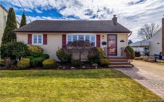 Nevada 159 Nevada St, Hicksville, NY 11801