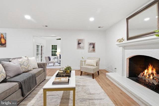 4908 WOODLAND WAY, Annandale, VA 22003