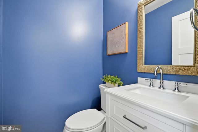 4908 WOODLAND WAY, Annandale, VA 22003
