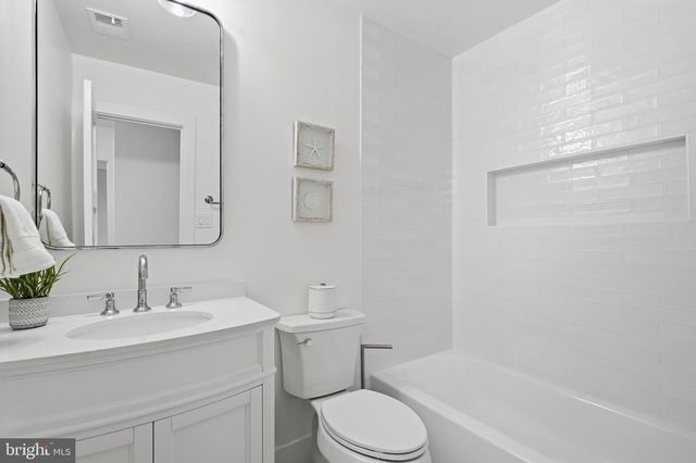 4908 WOODLAND WAY, Annandale, VA 22003