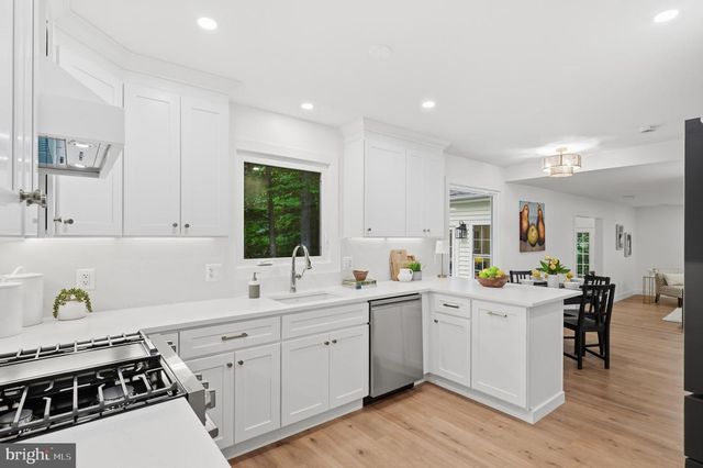 4908 WOODLAND WAY, Annandale, VA 22003
