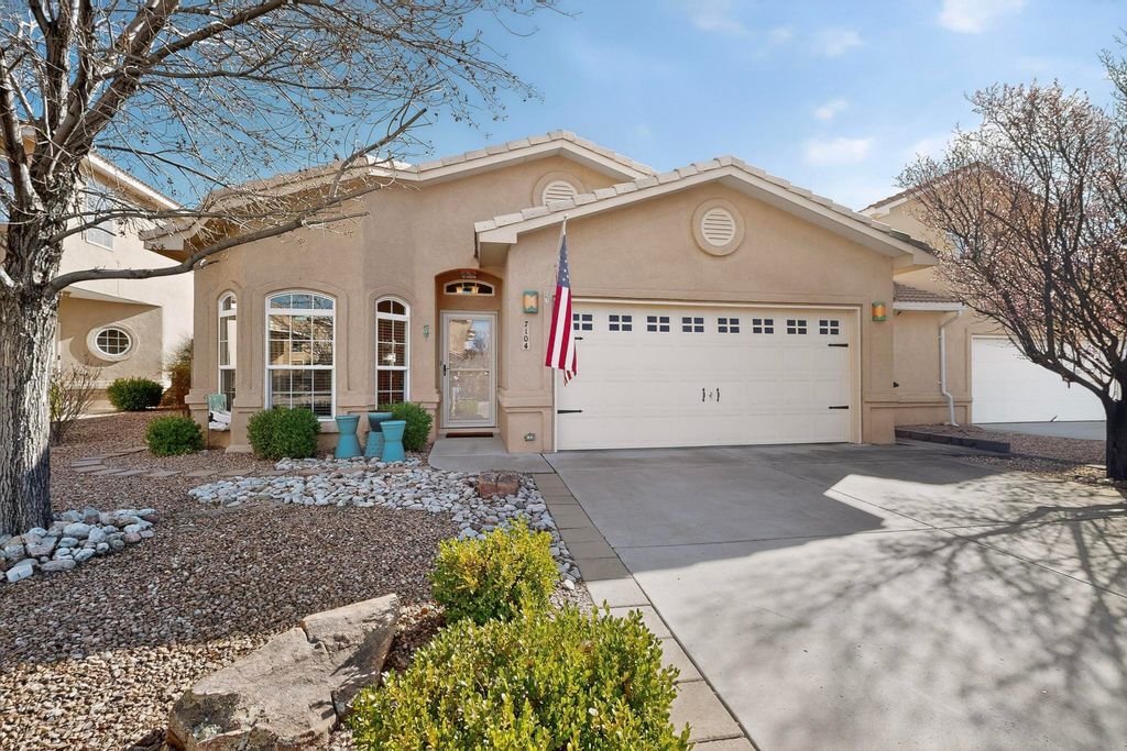 Image 1 of property listing at 7104 Boxwood Avenue NE, Albuquerque, NM 87113